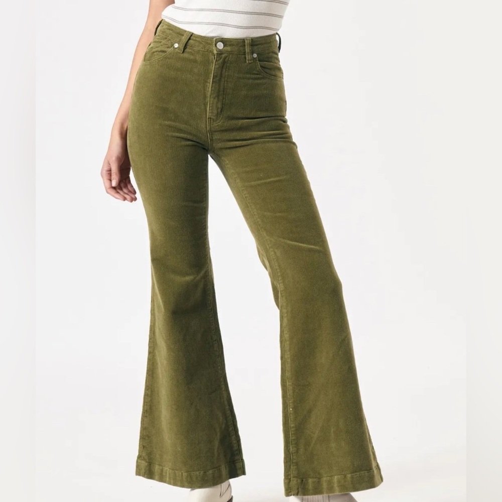 Rollas Eastcoast Flare Army Green Cord